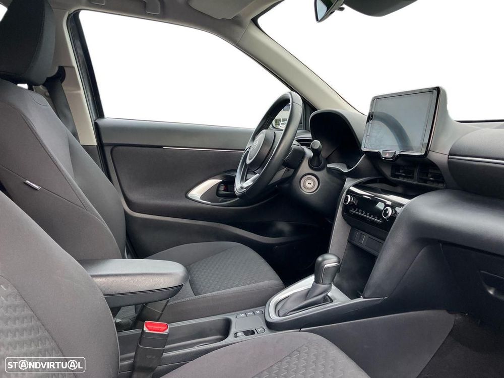 Toyota Yaris Cross 1.5 Hybrid Comfort Plus - 7