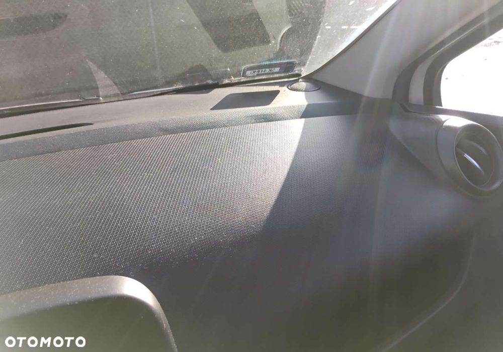 Renault Clio - 17