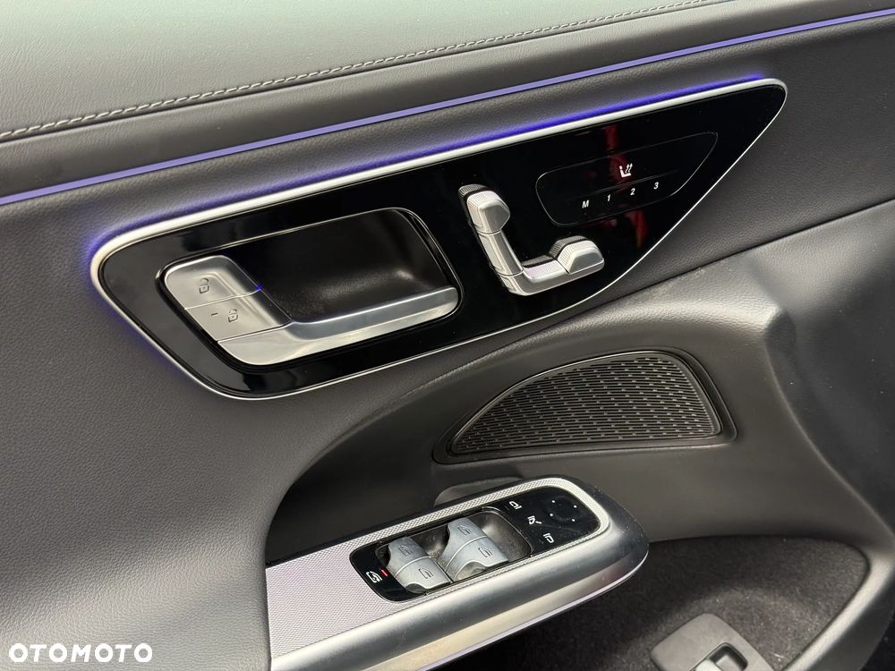 Mercedes-Benz Klasa E 220 d 4Matic 9G-TRONIC Edition AMG Line - 12