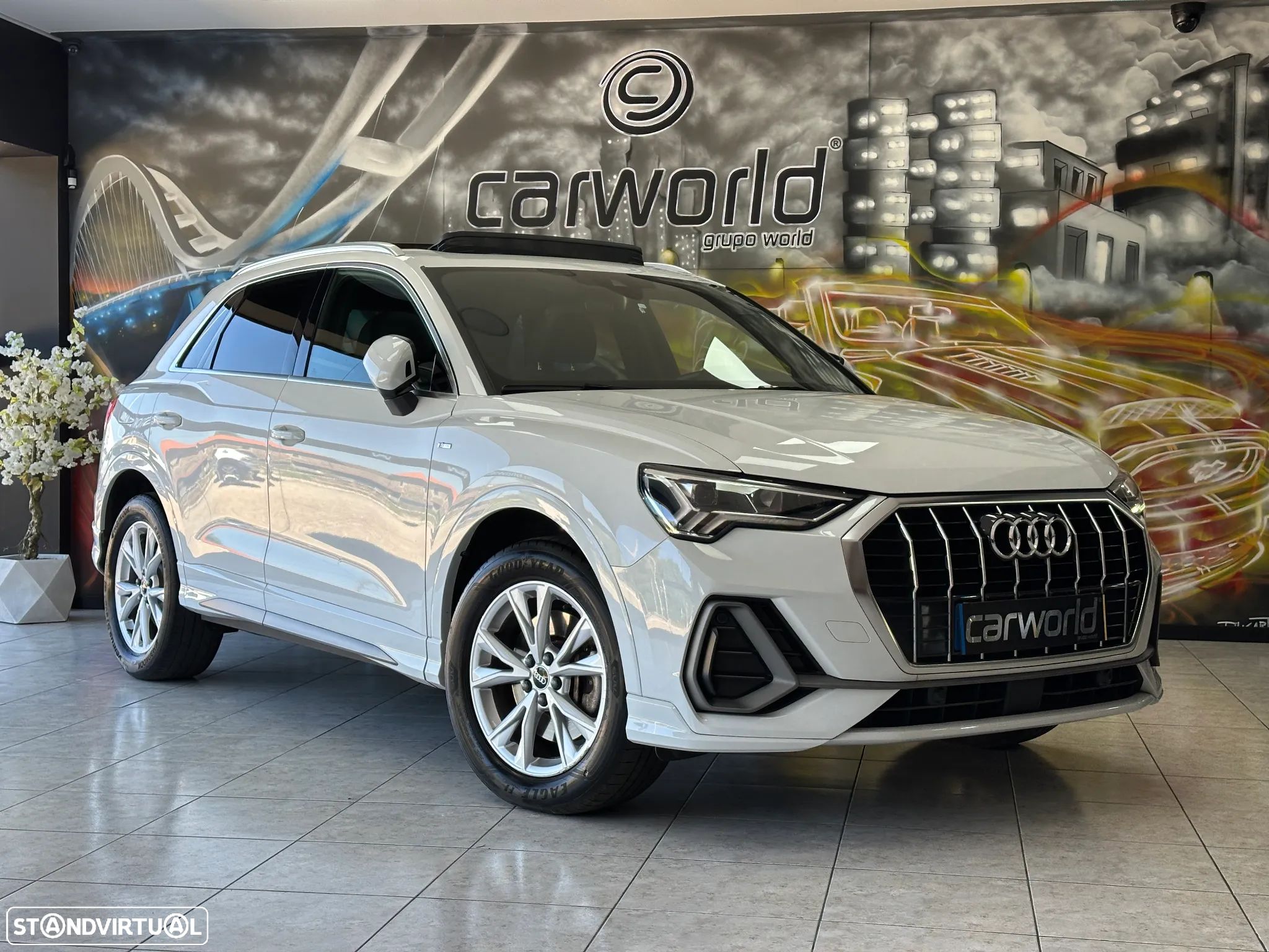Audi Q3 45 TFSIe S line S tronic - 1
