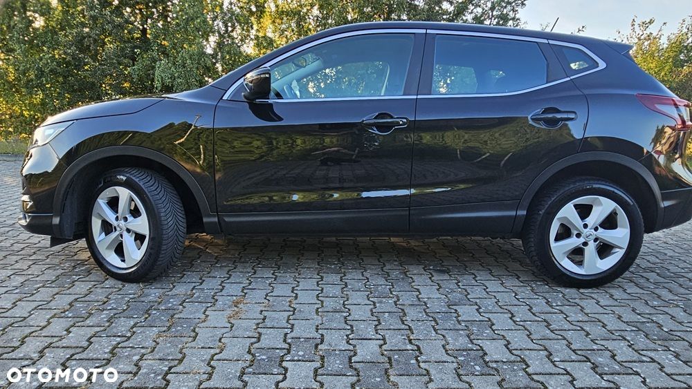 Nissan Qashqai - 2