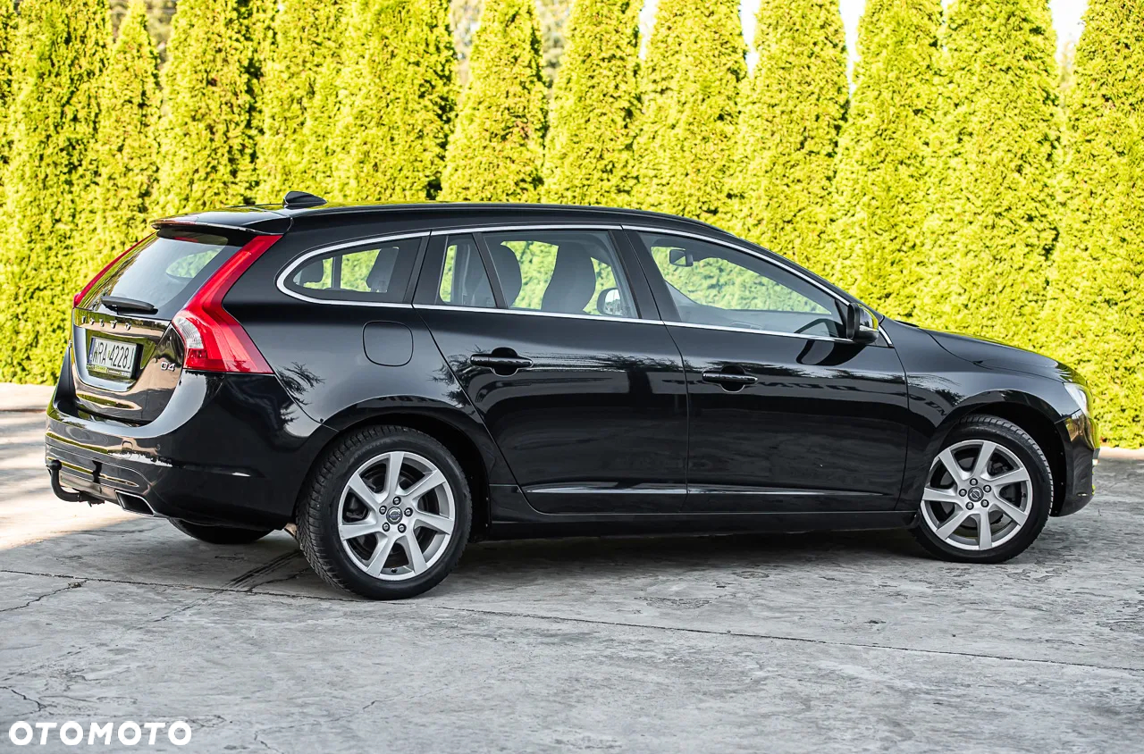 Volvo V60 D4 Momentum - 7
