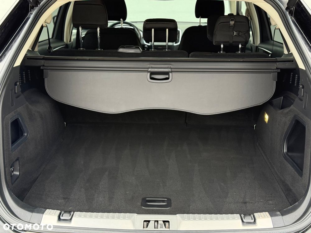 Ford Edge - 28