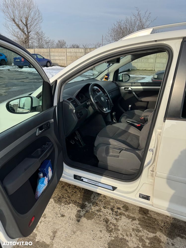 Volkswagen Touran 2.0 TDI DPF R-Line Edition - 7