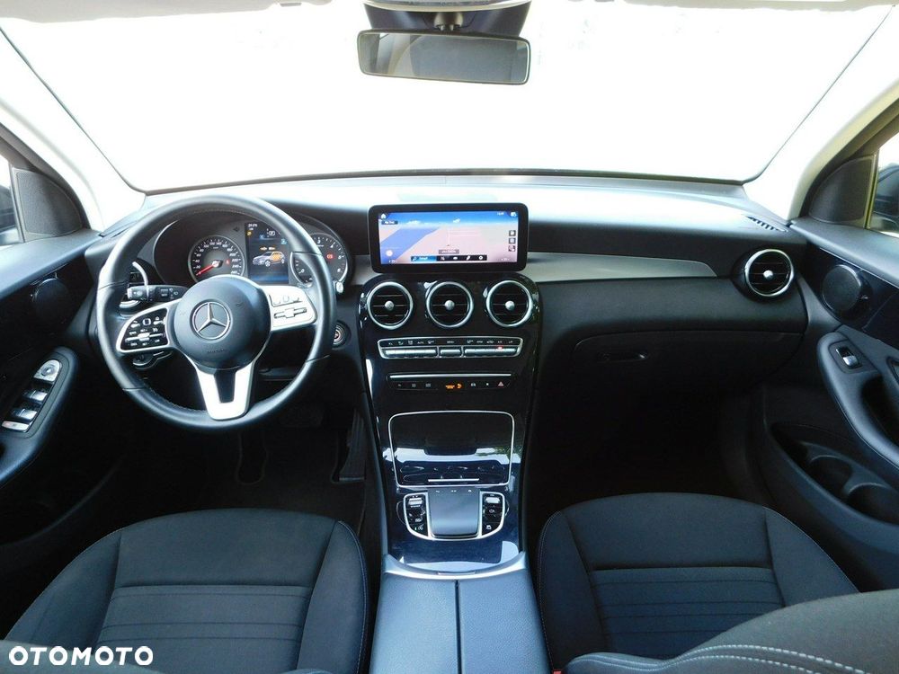 Mercedes-Benz GLC - 7