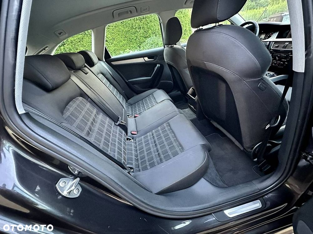 Audi A4 Avant - 13
