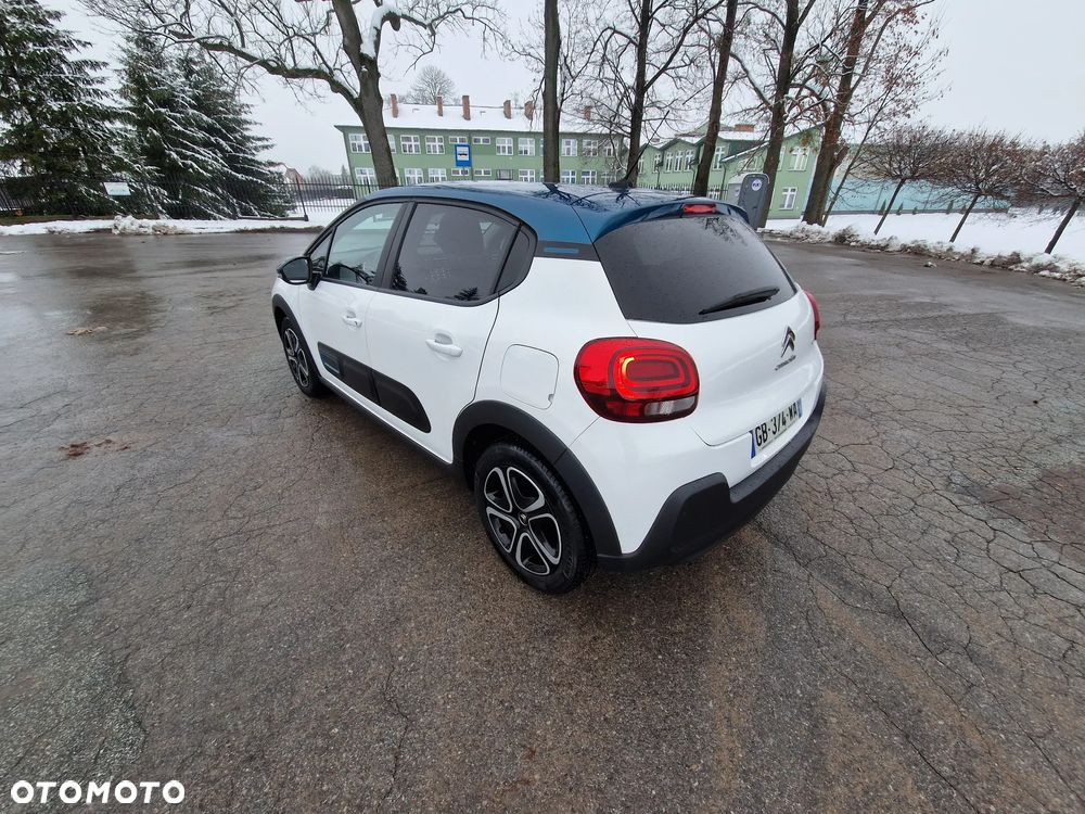 Citroën C3 Pure Tech 82 SHINE - 3