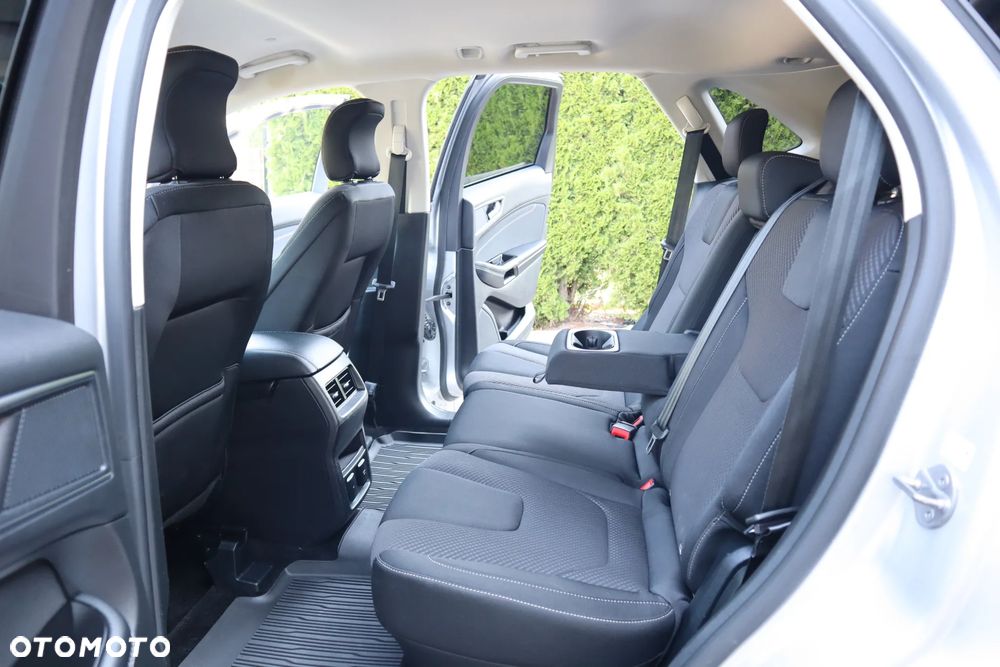 Ford Edge 2.0 TDCi Bi-Turbo 4x4 Titanium - 14