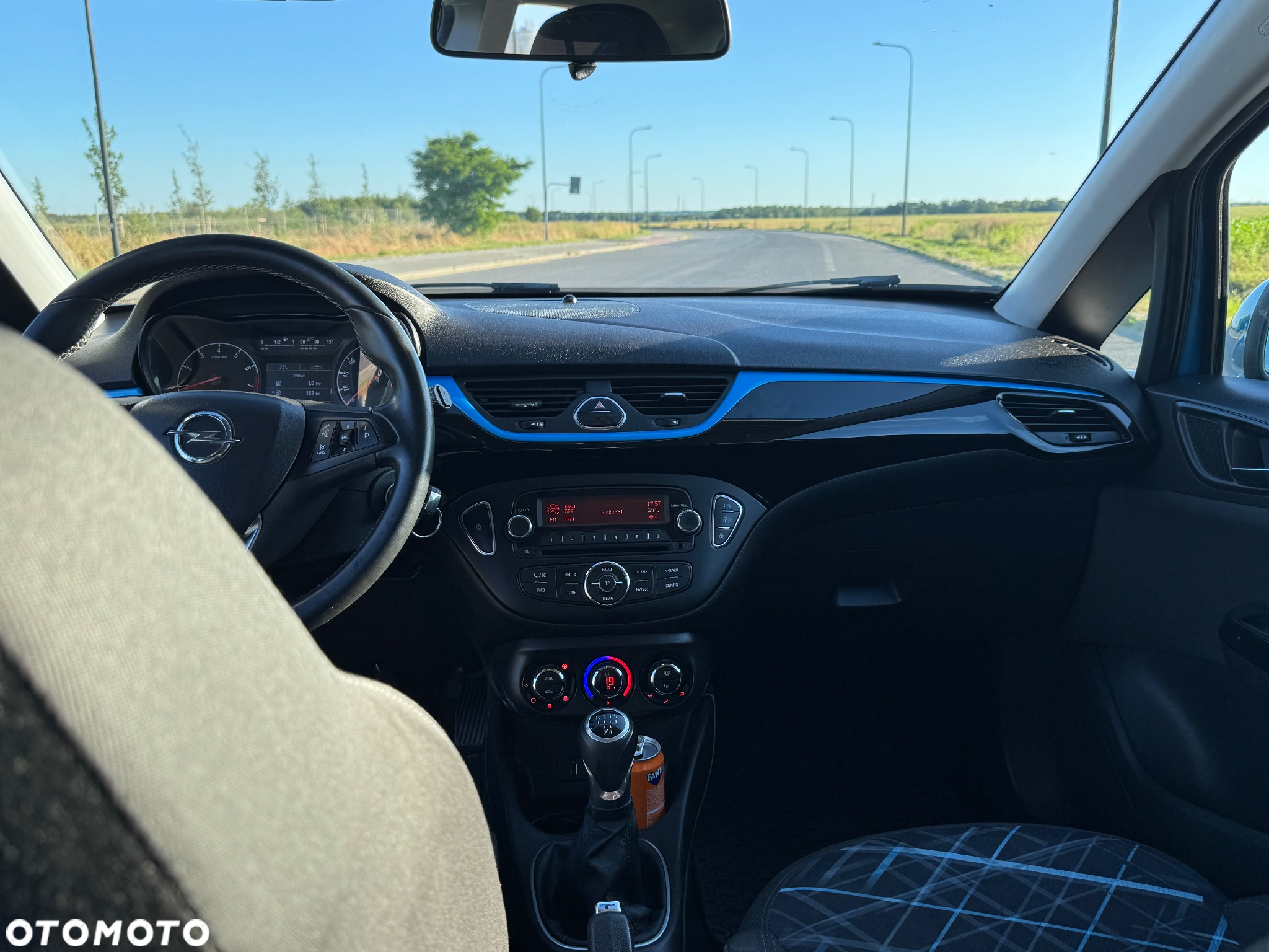Opel Corsa 1.4 Color Edition - 7