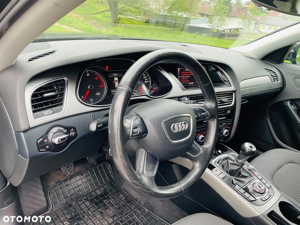 Audi A4 Avant 2.0 TDI DPF Attraction - 3