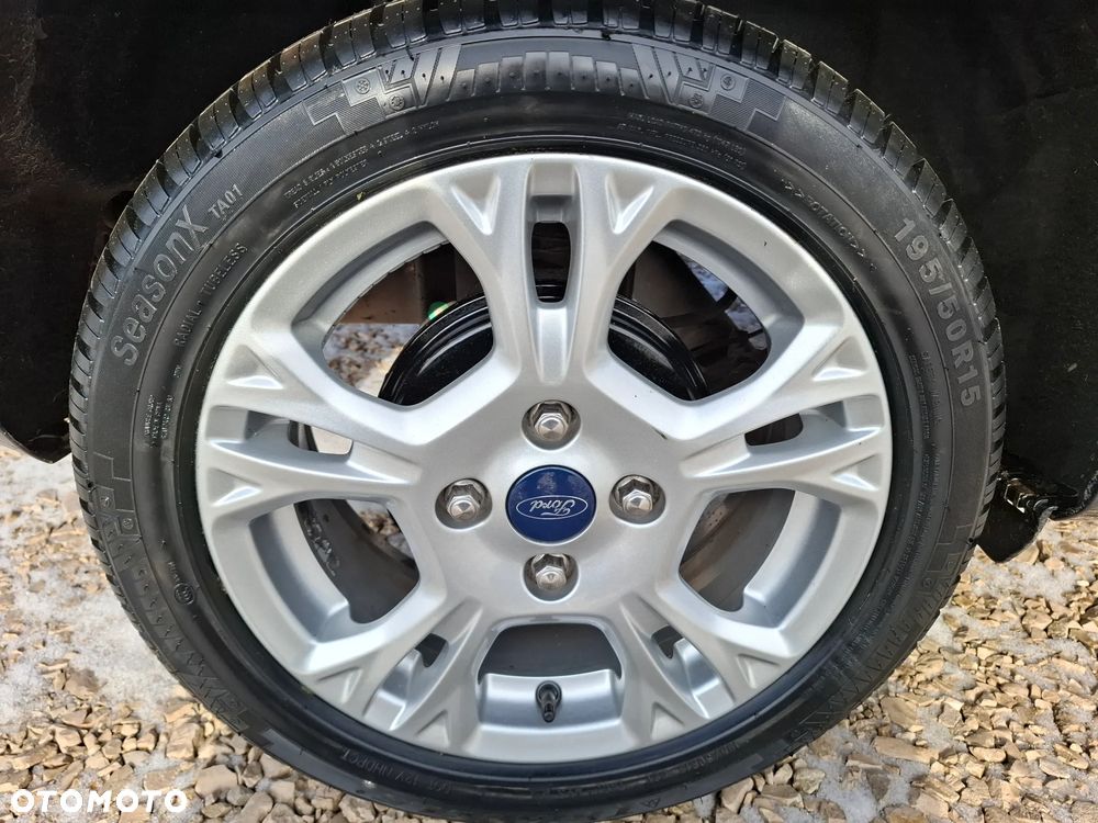 Ford Fiesta 1.25 SYNC Edition - 17