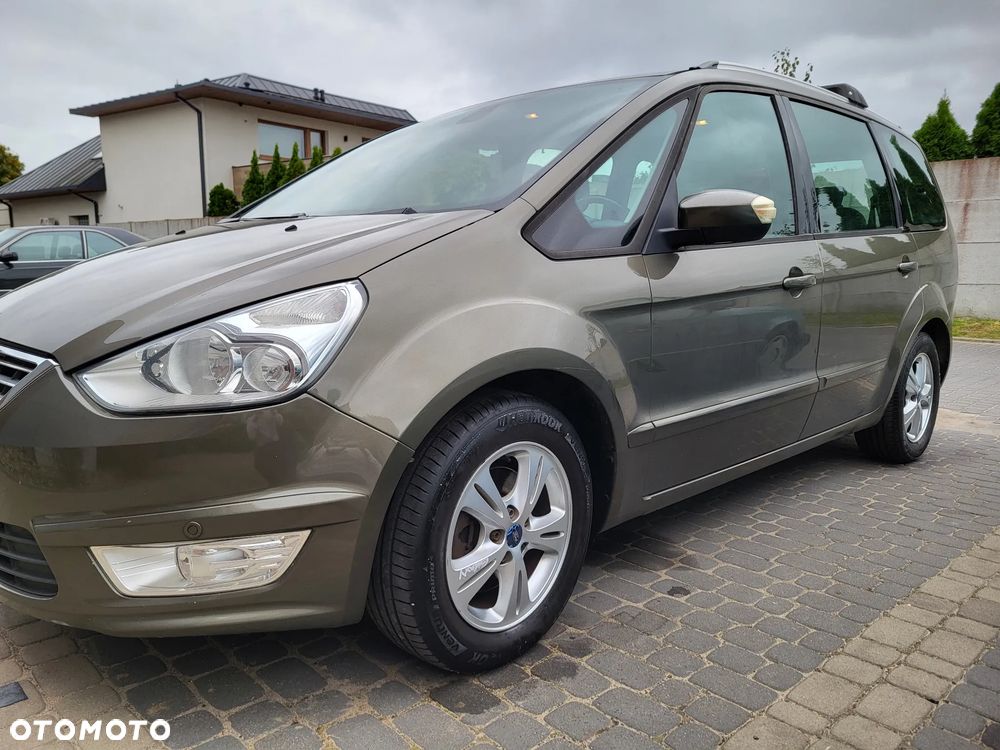 Ford Galaxy - 1