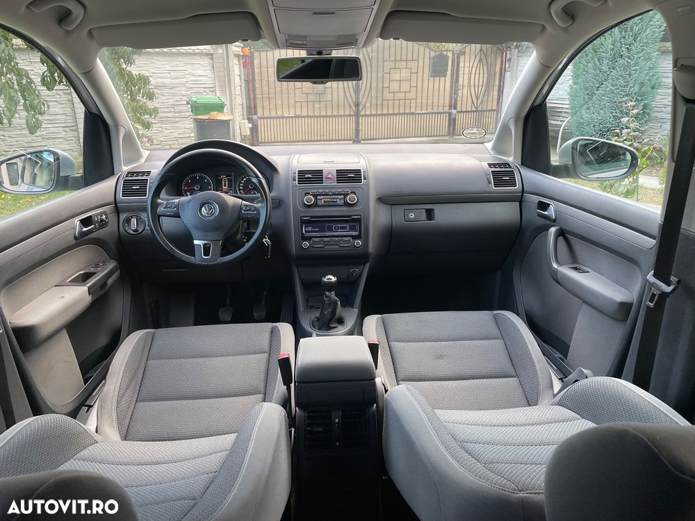 Volkswagen Touran - 7