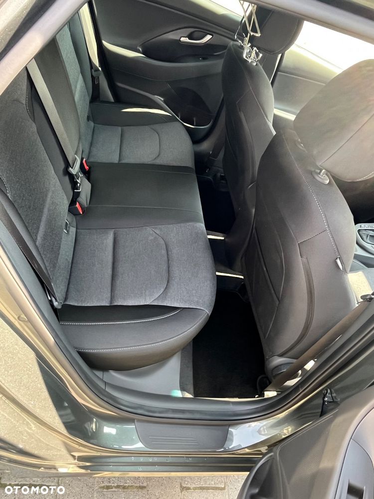 Hyundai i30 Fastback 1.5 T-GDI 48V Smart DCT - 13