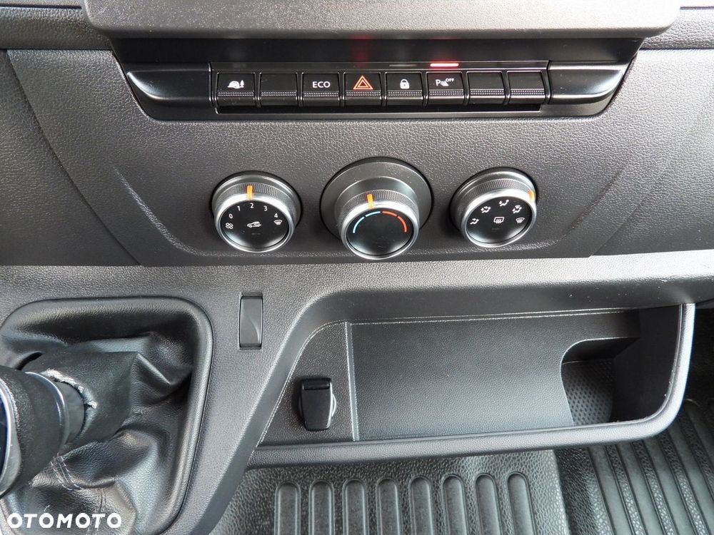 Opel MOVANO FURGON BRYGADÓWKA 7 MIEJSC LEDY  135KM - 32