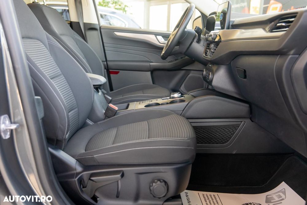 Ford Kuga - 15