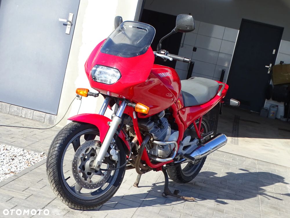 Yamaha XJ - 2
