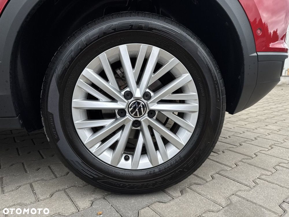 Volkswagen T-Roc - 32