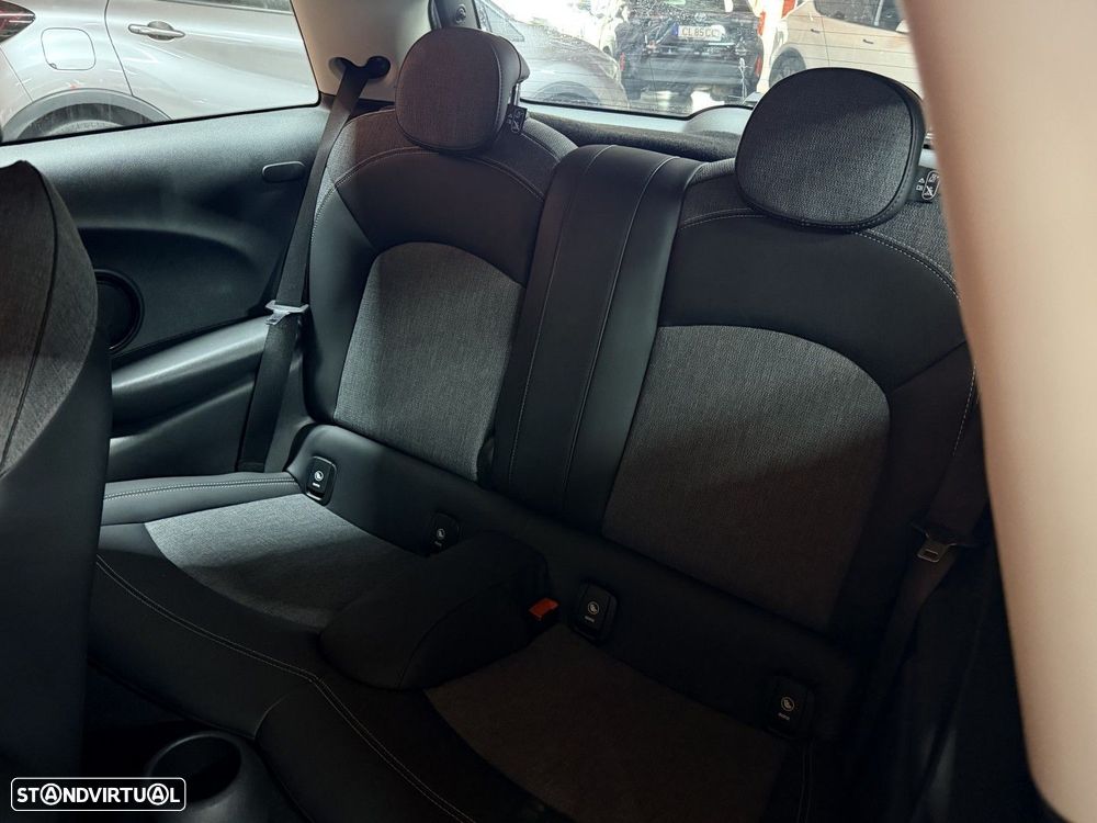 MINI 3 Portas One Sport Edition - 8