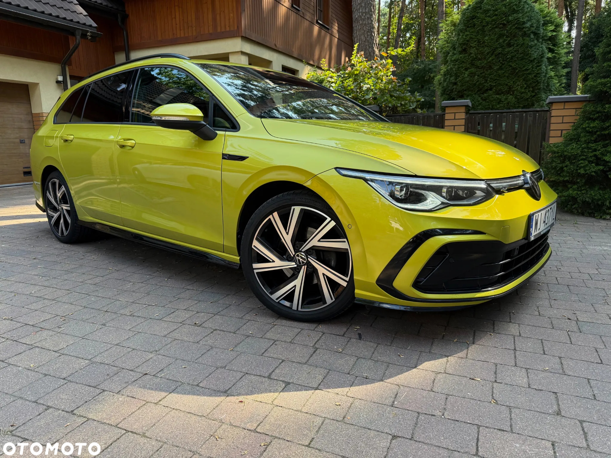Volkswagen Golf - 2