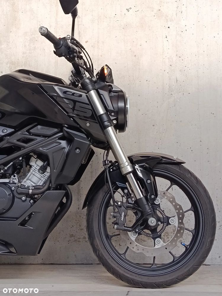 Honda CB - 27