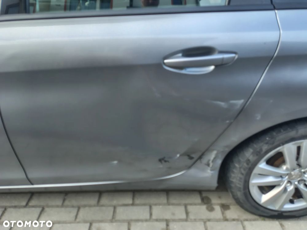 Peugeot 308 - 22
