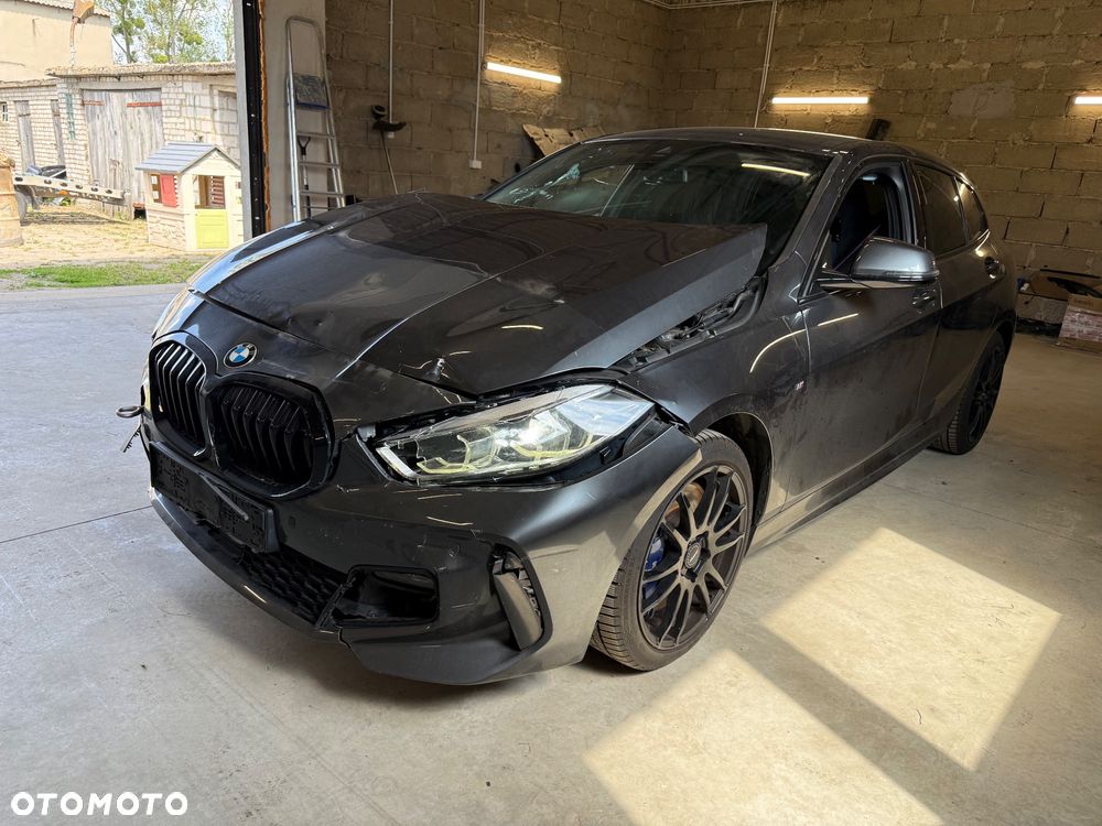 BMW Seria 1 120i M Sport - 3