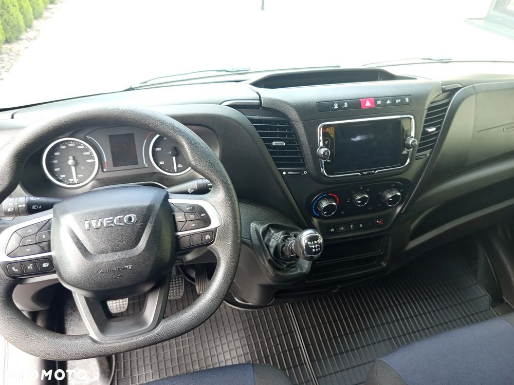 Iveco Daily - 10