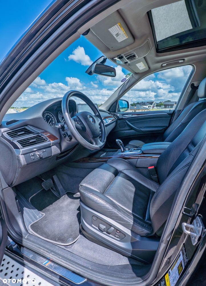 BMW X5 xDrive35i - 8