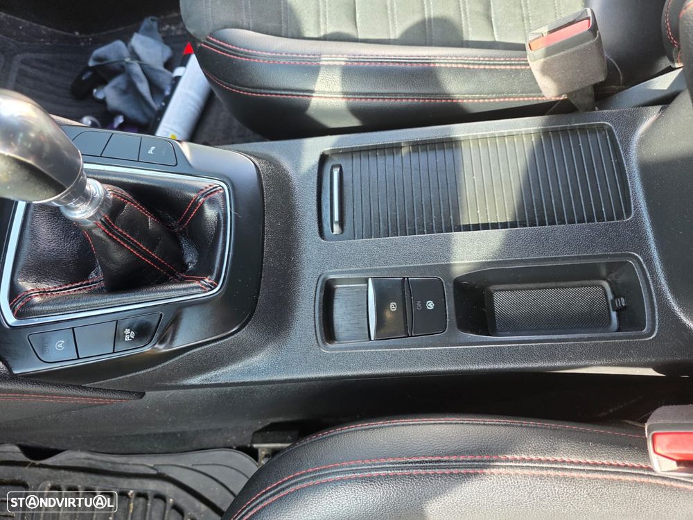 Ford Kuga 2.0 TDCi Vignale 4WD - 7