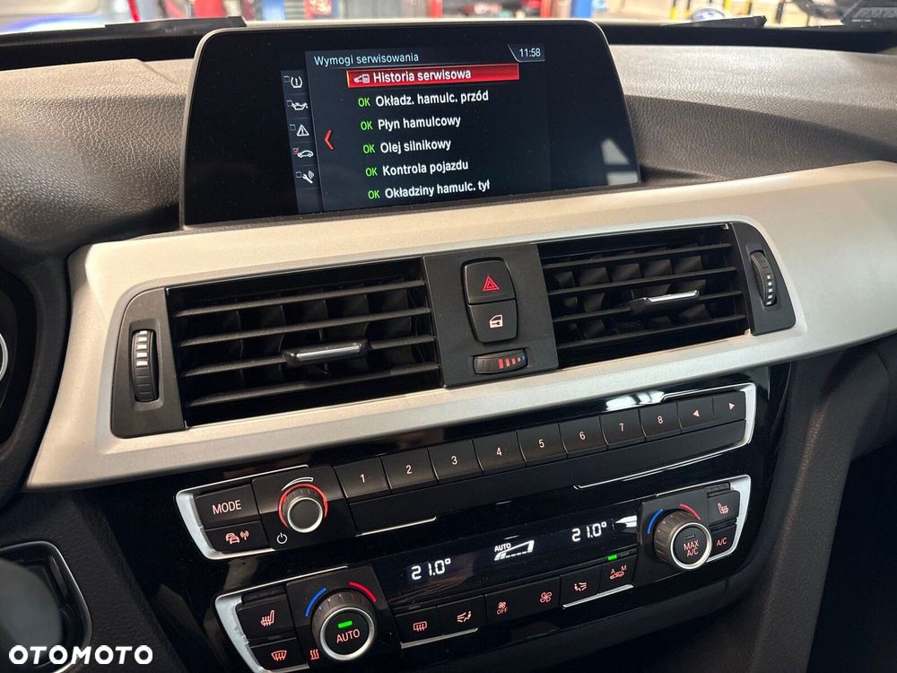 BMW Seria 3 320i GPF xDrive - 20