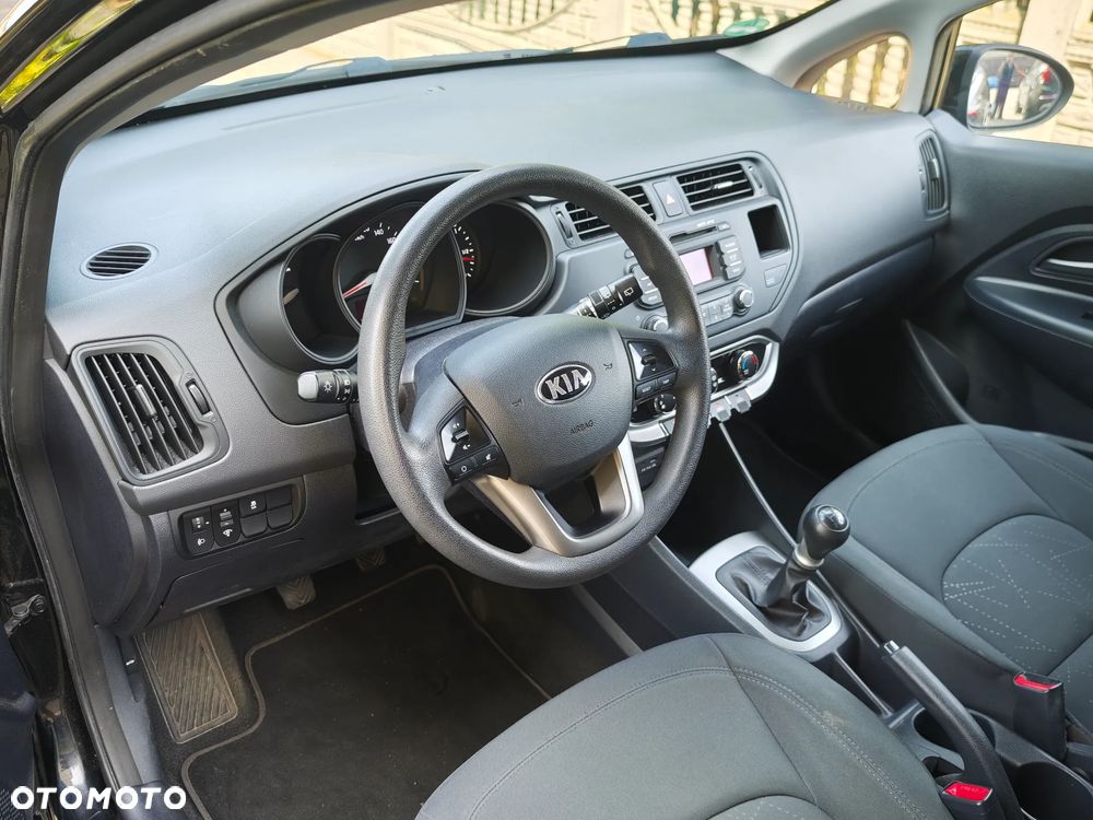 Kia Rio 1.4 Spirit - 19