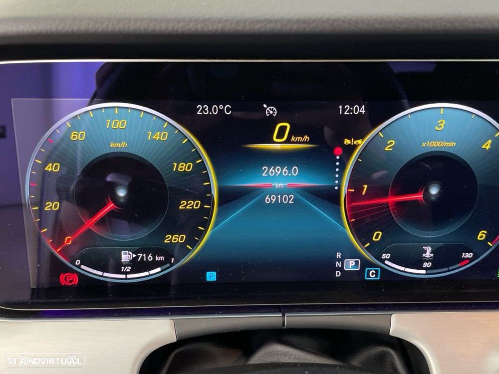 Mercedes-Benz E 220 d AMG Line - 9