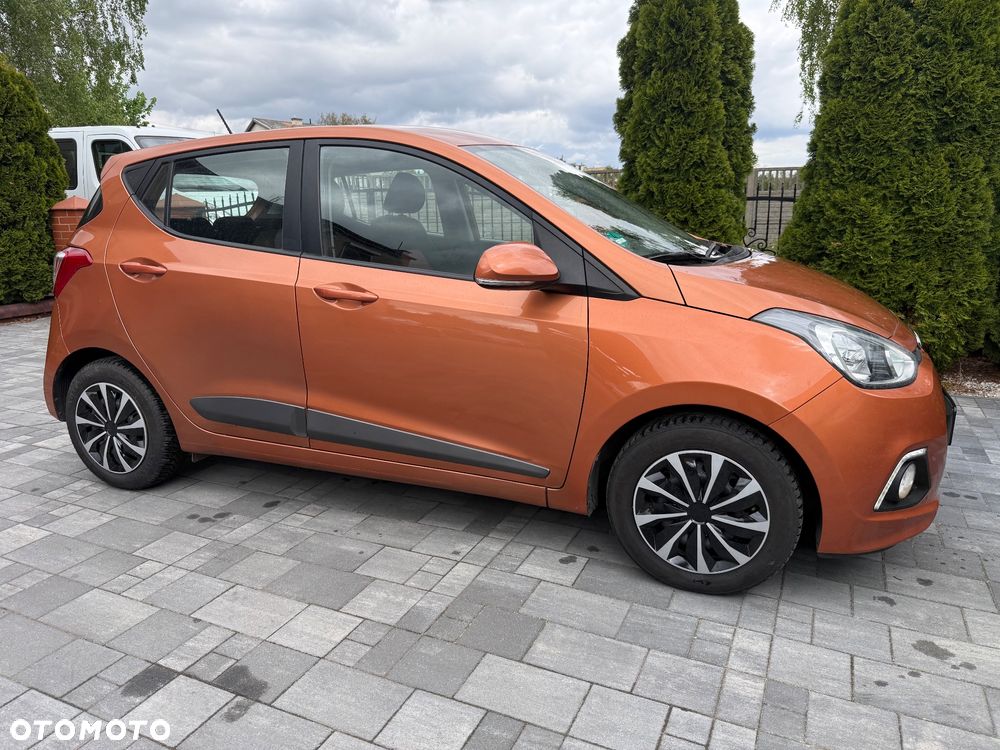 Hyundai i10 1.2 Fifa World Cup Edition - 6
