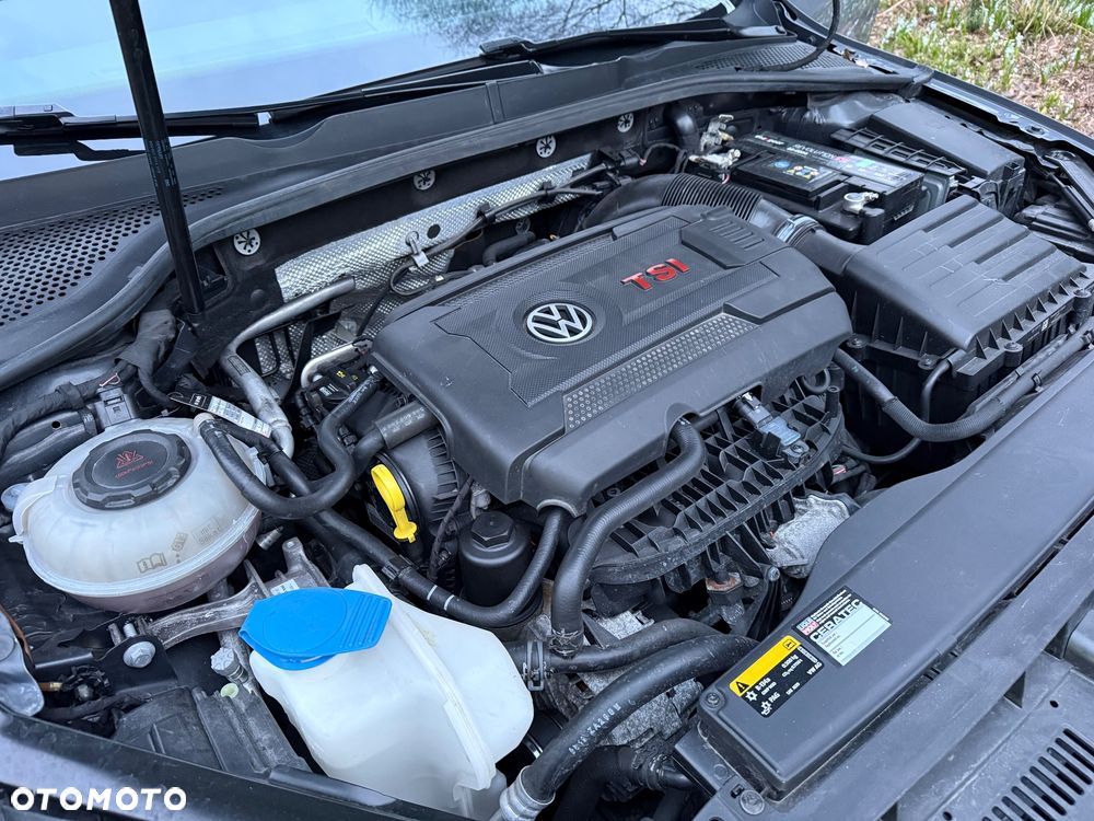 Volkswagen Golf 2.0 TSI GTI TCR DSG - 27