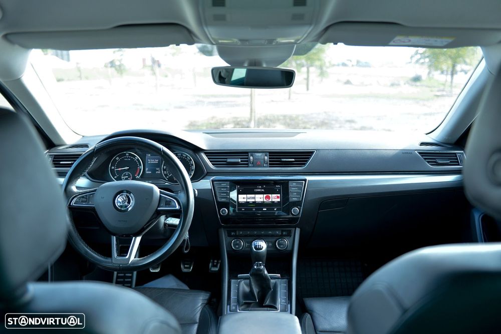 Skoda Superb Break 1.6 TDI Style - 18