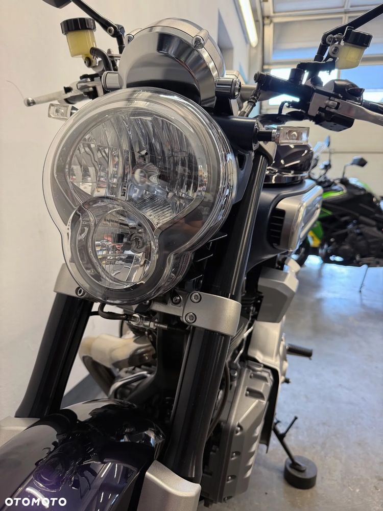 Yamaha MT - 26