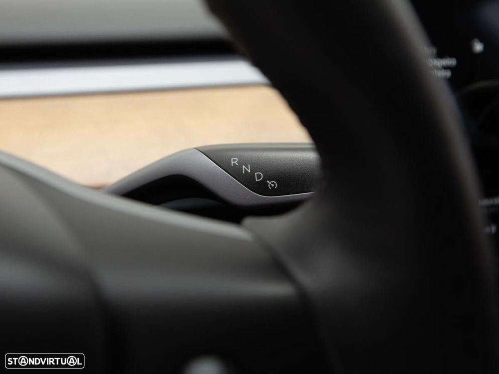 Tesla Model 3 Long Range Tração Traseira - 18