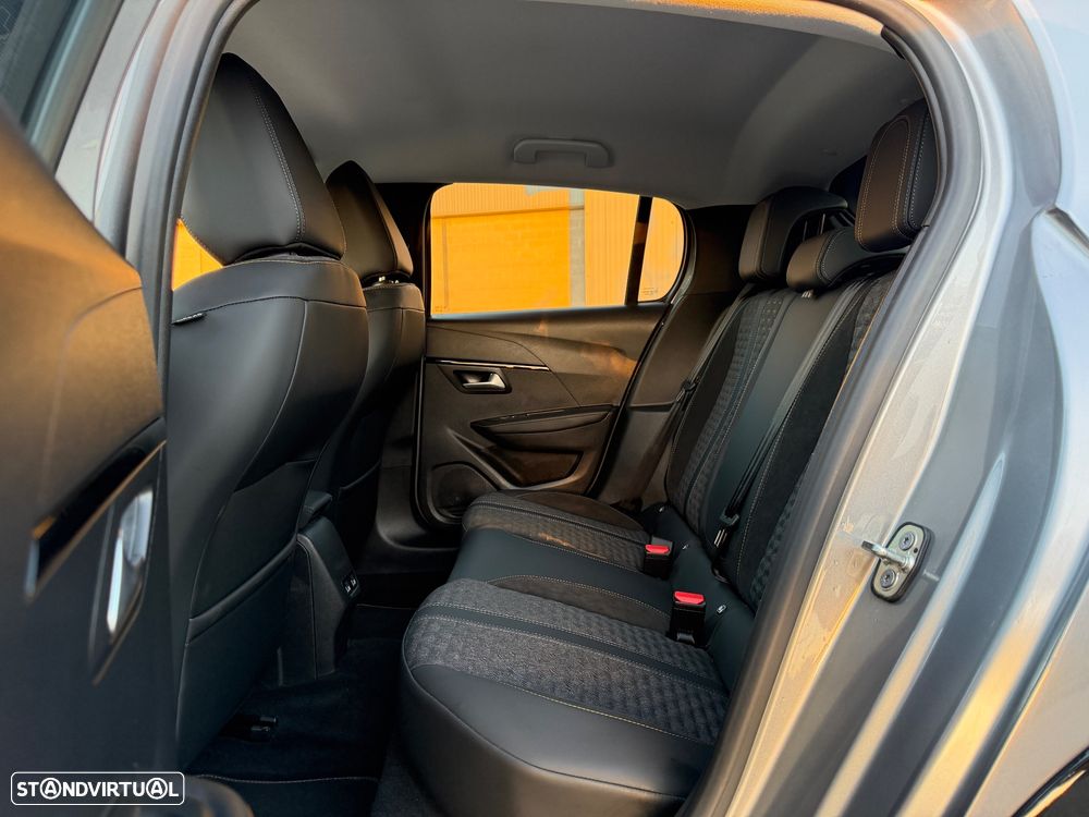 Peugeot e-208 50 kWh Edition - 23