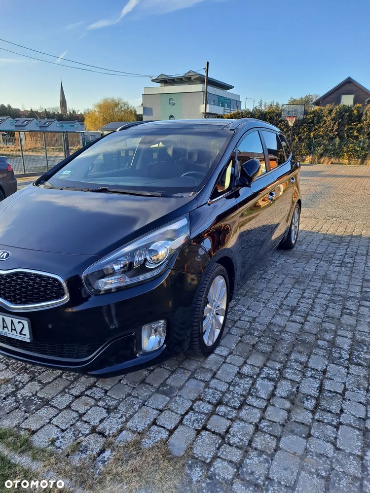 Kia Carens 1.7 CRDi M 7os - 6