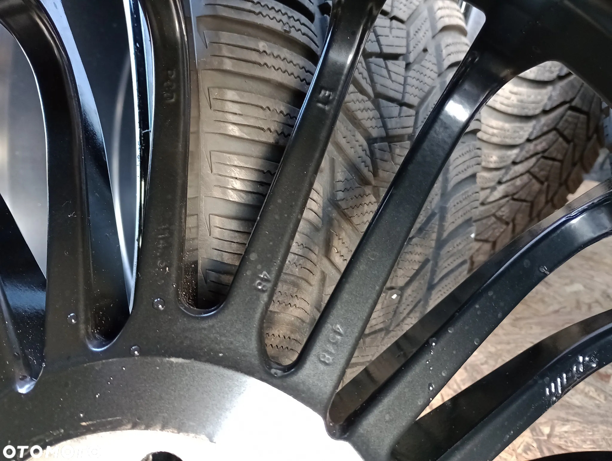 KOŁA ZIMOWE ALUMINIOWE TESLA Y R21 DWIE SZEROKOŚCI 2x 9,5J 2x10,5J OPONY 2x 255/35 R21 92V 2x 275/35 R21 103W HANKOOK WINTER ICEPT EVO 3 CZUJNIKI TPMS - 18