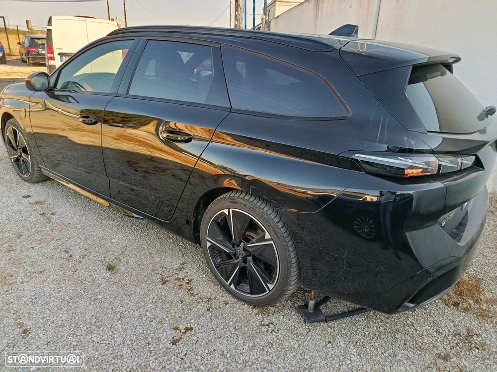 Peugeot e-308 SW 54 kWh GT - 14