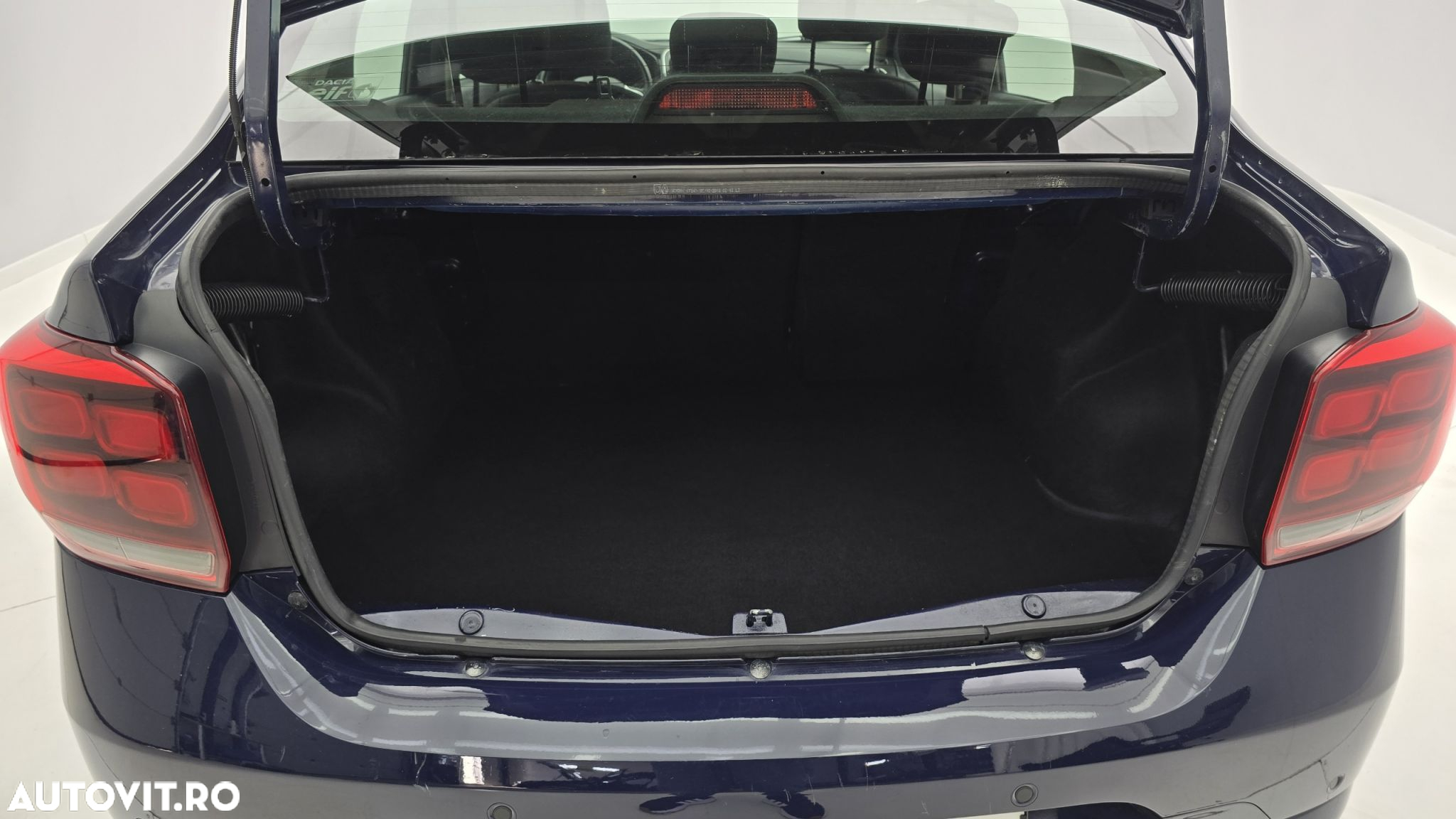 Dacia Logan 1.5 Blue dCi Laureate - 25