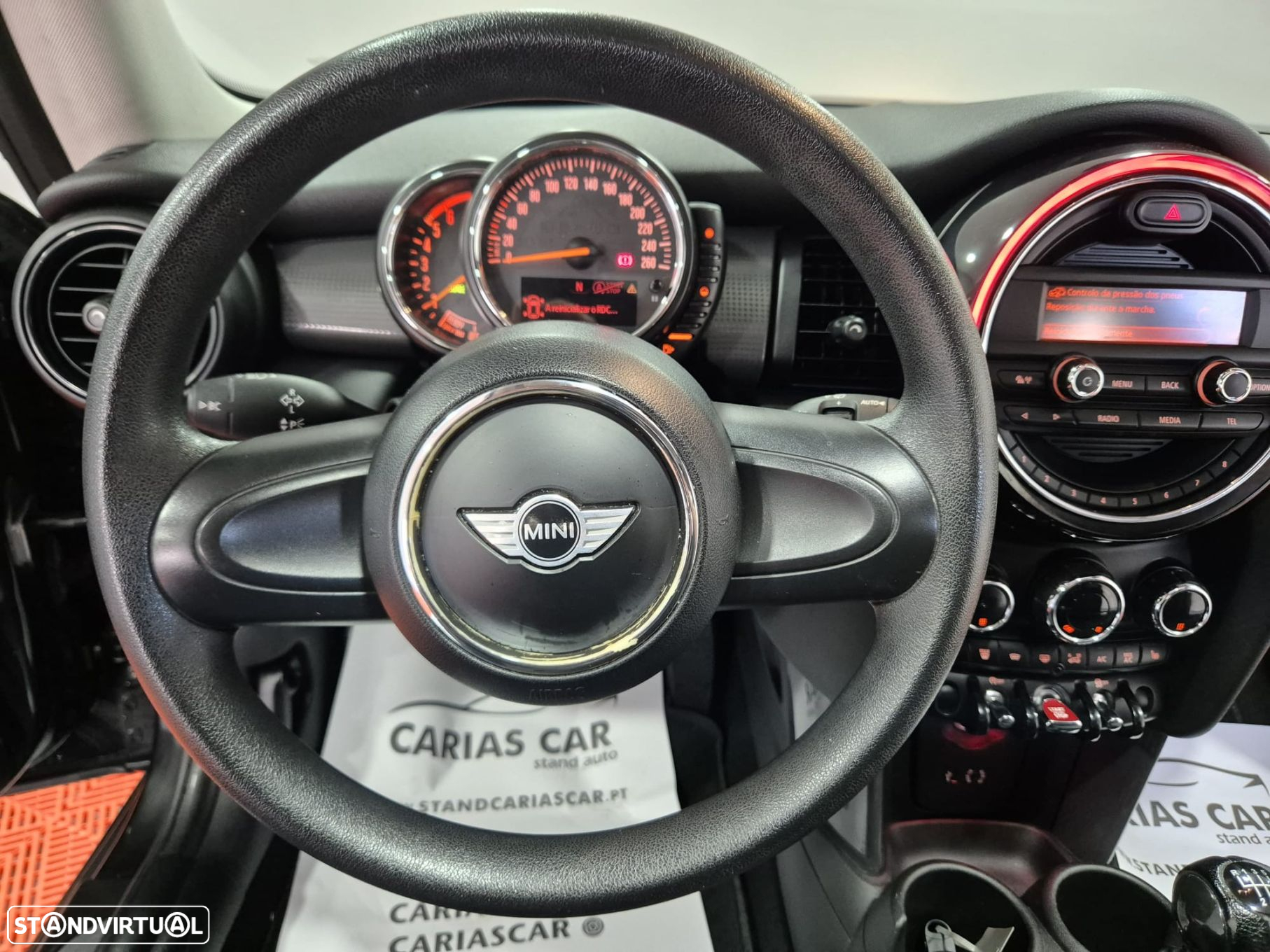 MINI 3 Portas Cooper D - 16