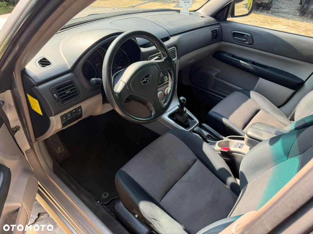 Subaru Forester 2.0 X - 8