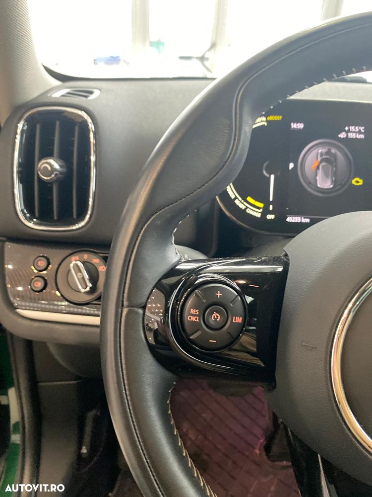 Mini Countryman - 17