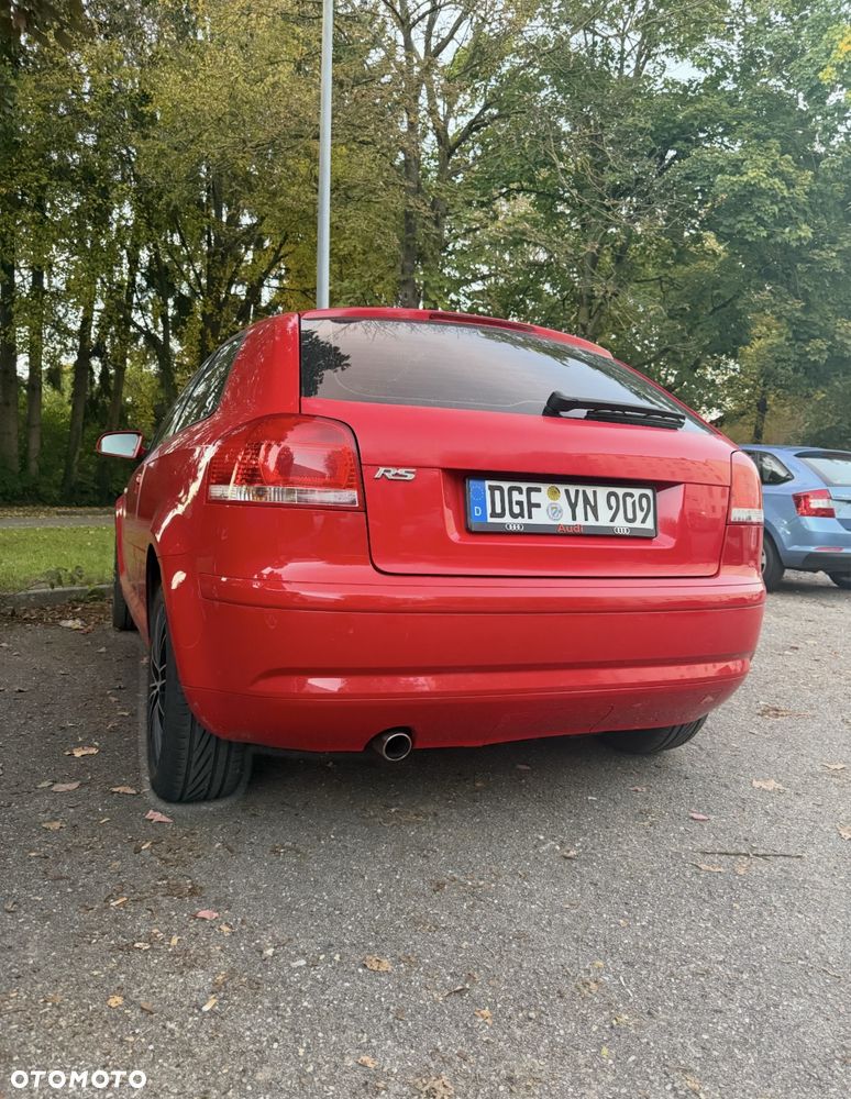 Audi A3 3-drzwiowe 1.6 Attraction - 2