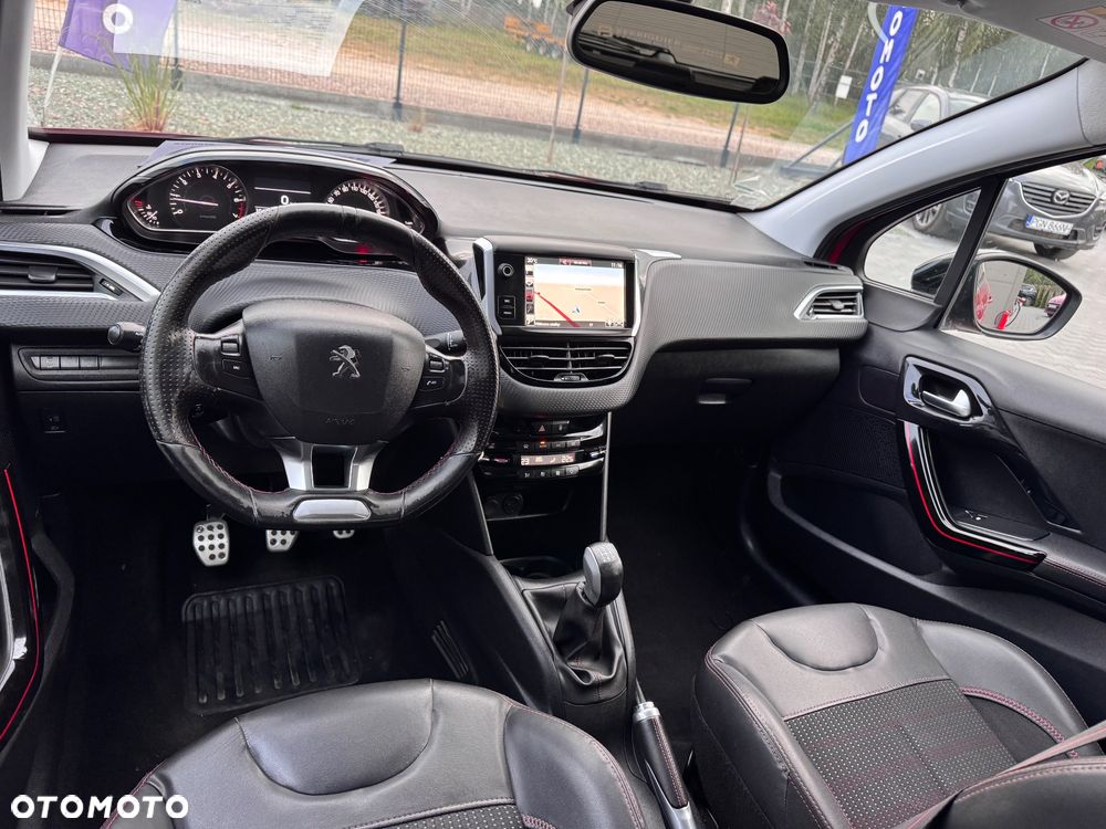 Peugeot 208 PureTech 110 Stop & Start Allure - 12