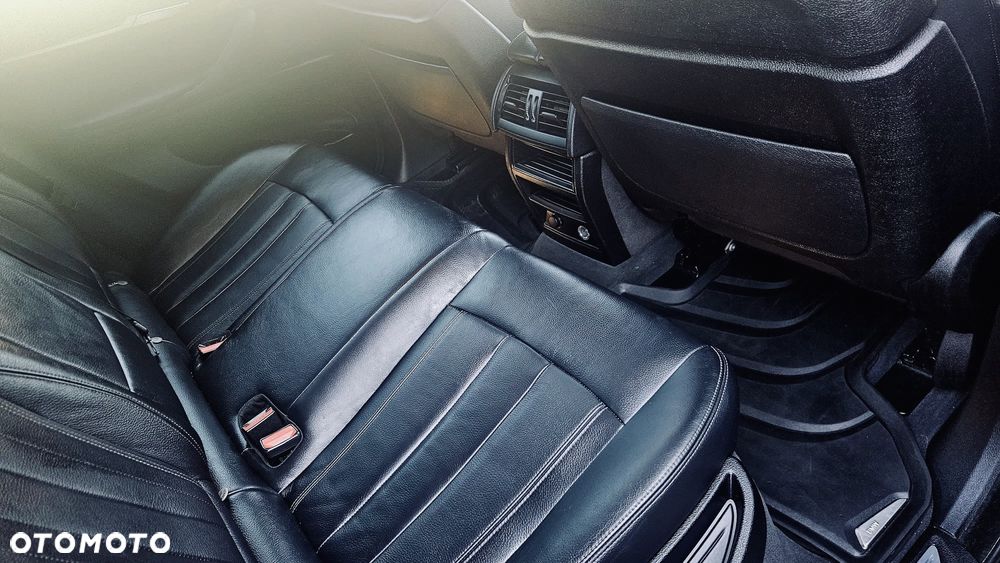 BMW X6M - 18
