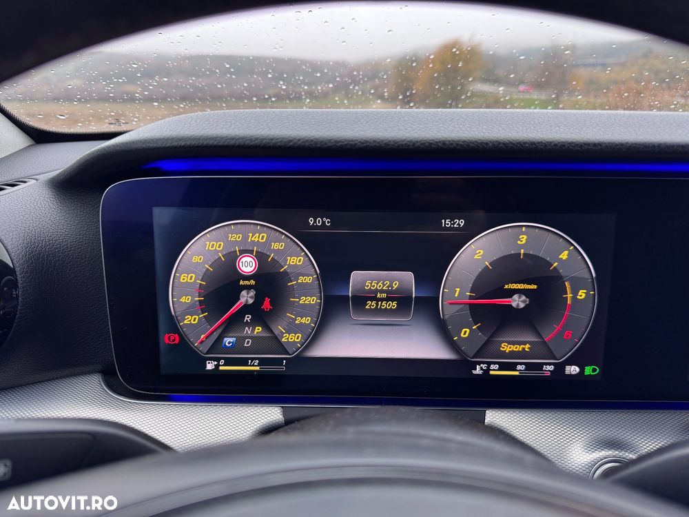 Mercedes-Benz E 220 d Aut. - 19